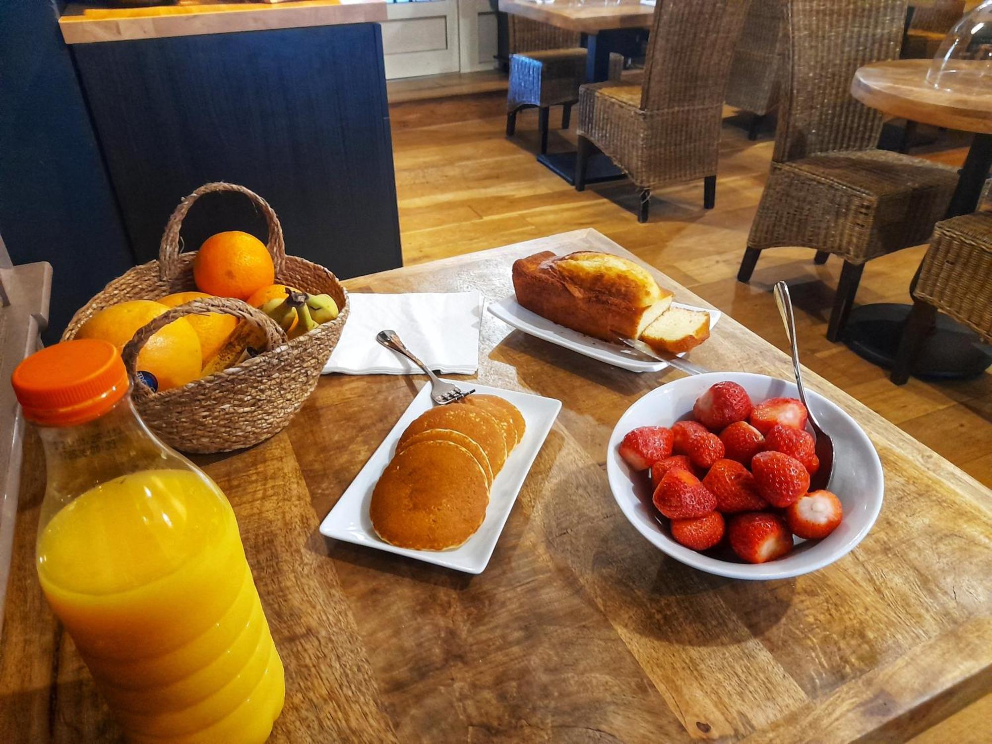 Hotel Restaurant L'Art Des Mets By Cote Jardin Conilhac-Corbières Zewnętrze zdjęcie